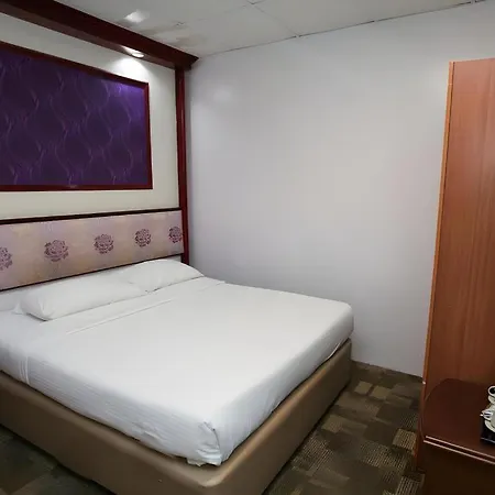 Hotel 165-3