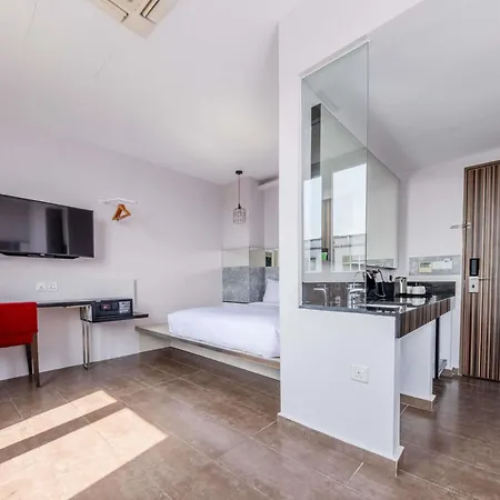 Ibis Budget Singapore Vanda-3