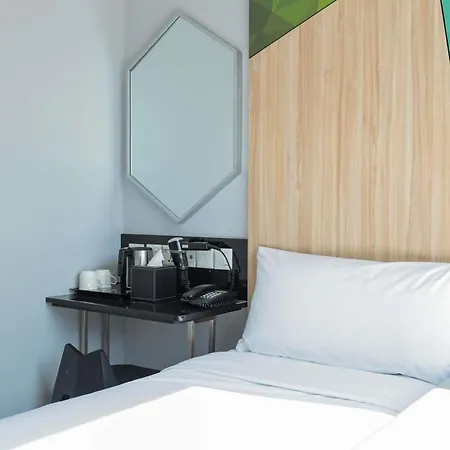 Ibis Budget Singapore Olive-2