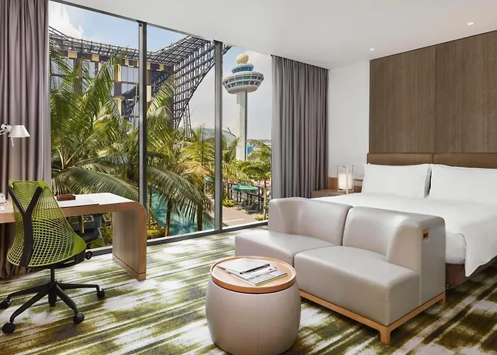 Hotels in SingaporeCrowne Plaza Changi Airport By Ihg