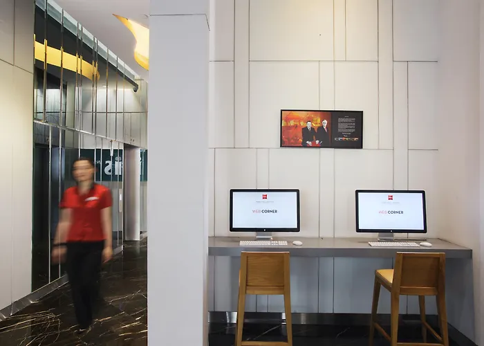 Hotels in SingaporeIbis Novena