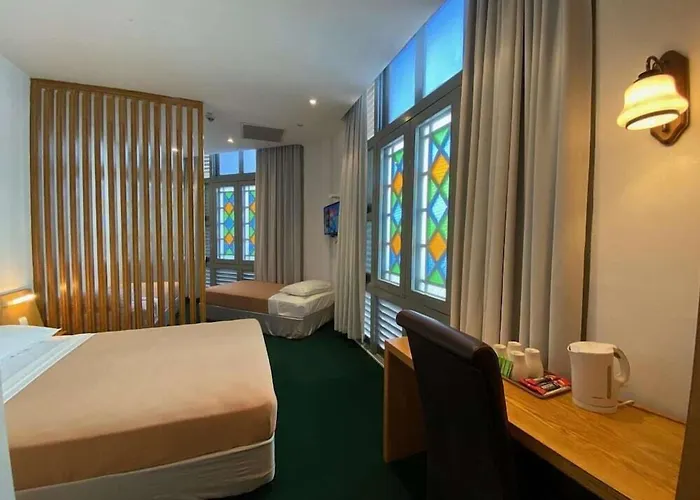 Mayo Inn Singapore
