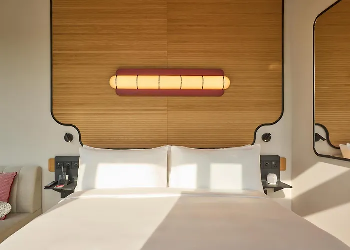 The Standard, Singapore