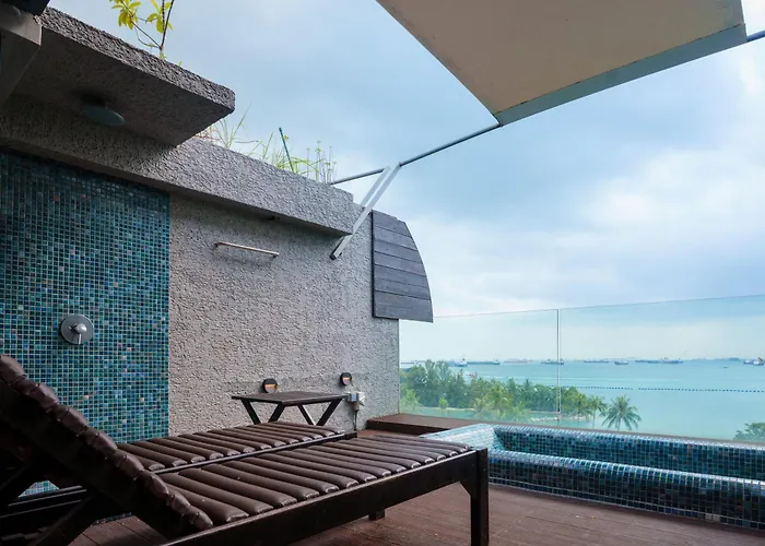 Siloso Beach Resort - Sentosa Singapore