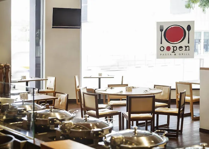 Ibis Singapore Novena