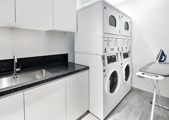 Holiday Inn Express Singapore Serangoon By Ihg