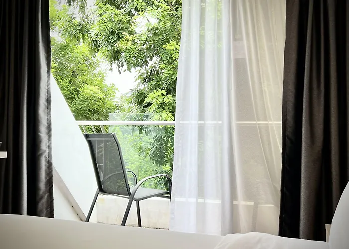Rest Bugis Hotel Singapore