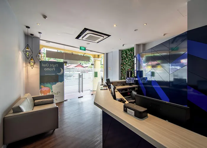 Fragrance Hotel - Classic Singapore